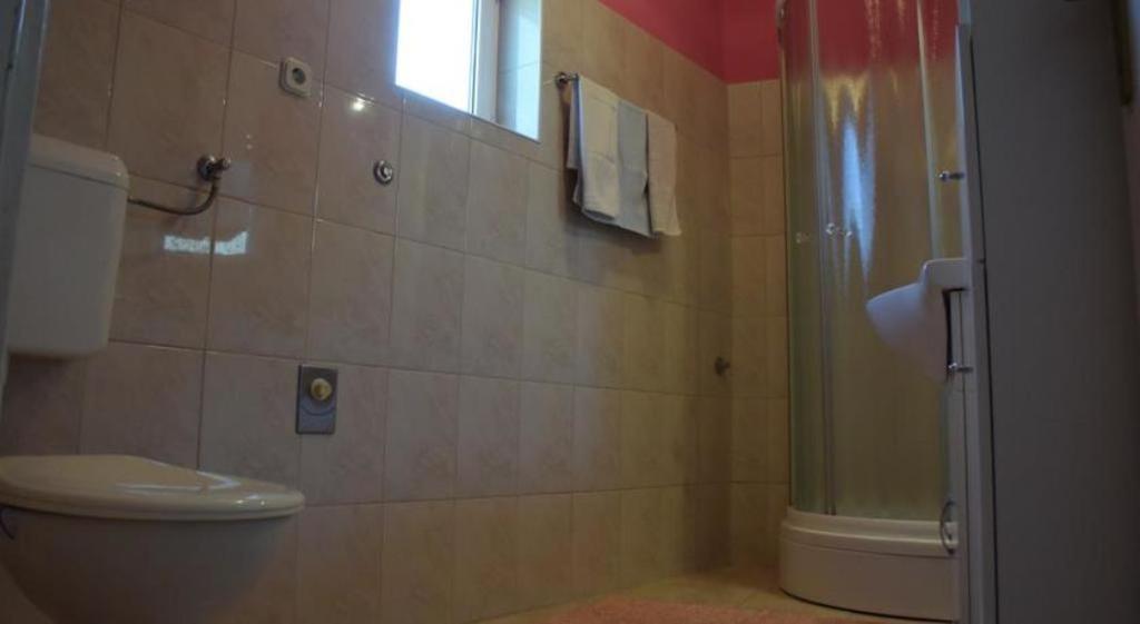 Apartment Julietta ピロヴァッツ エクステリア 写真